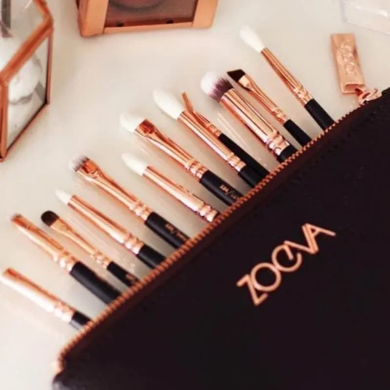 Makeup Brushes with pouch "zoeva 15 pices"